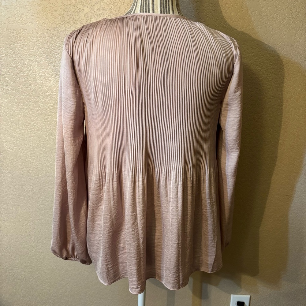 Lucky Brand Blouse Small Blush Pink Pleated Peasant Top Flowy Long Sleeves Ties - Picture 7 of 15